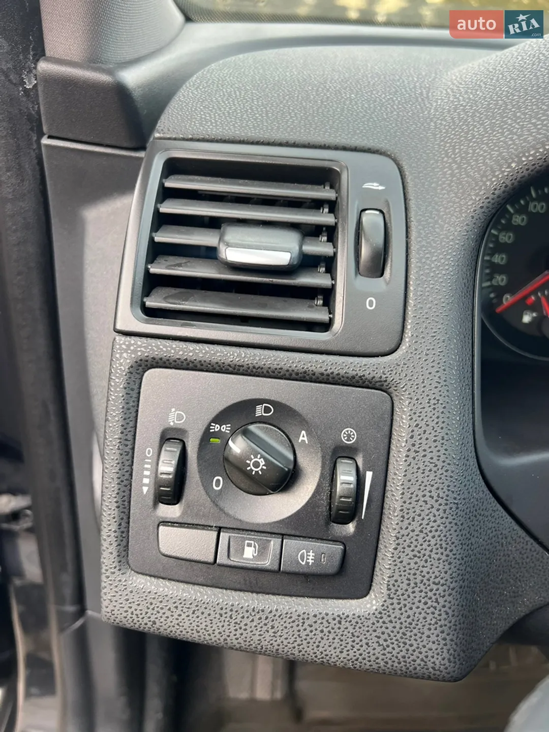 2012 Volvo V50 - мініатюра 19