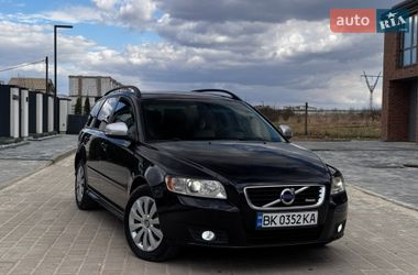 Універсал Volvo V50 2010 в Луцьку