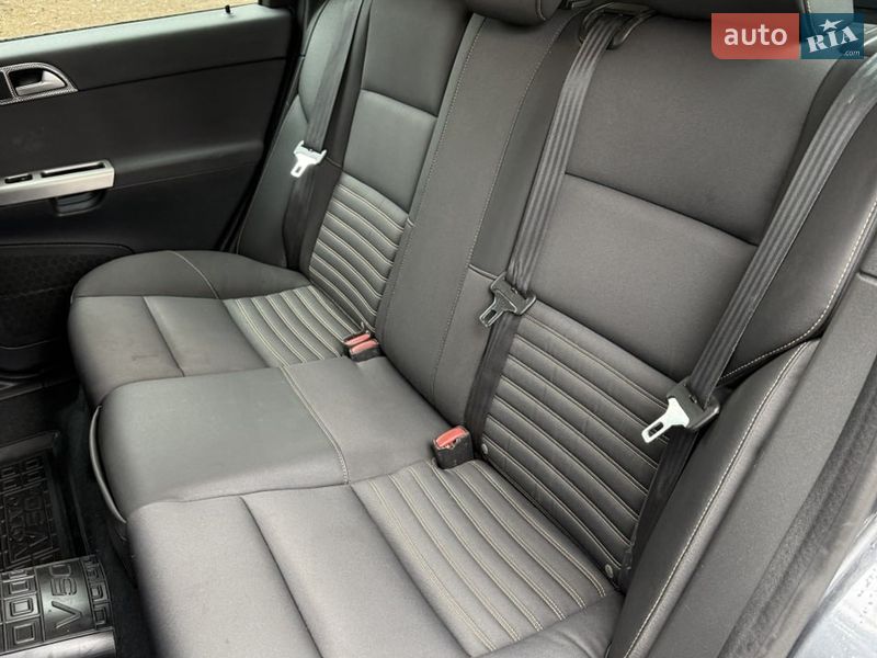 Универсал Volvo V50 2012 в Сумах