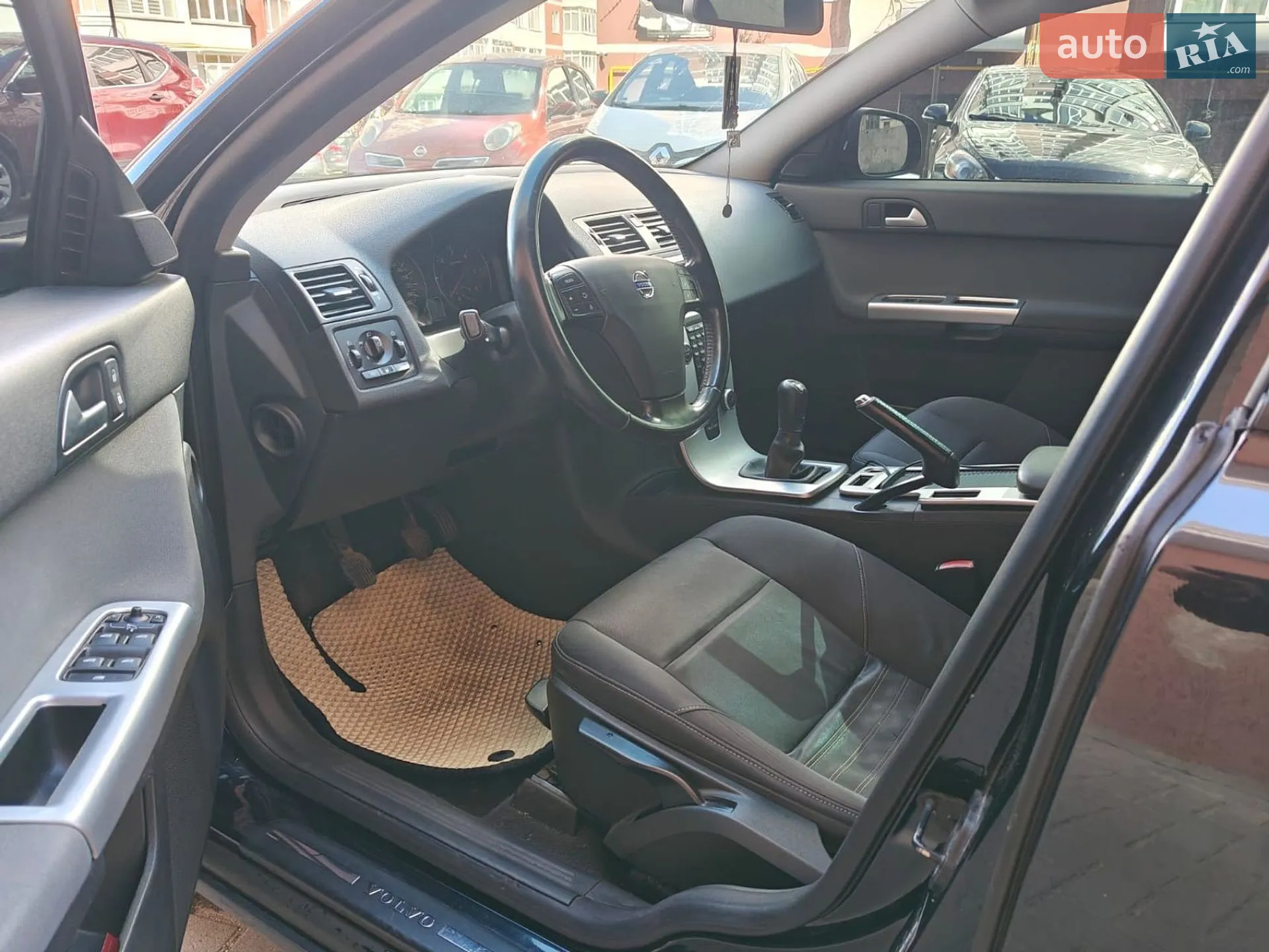 2010 Volvo V50 - мініатюра 9