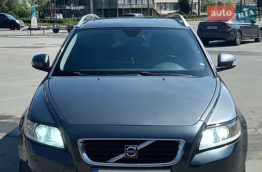 Универсал Volvo V50 2010 в Белой Церкви