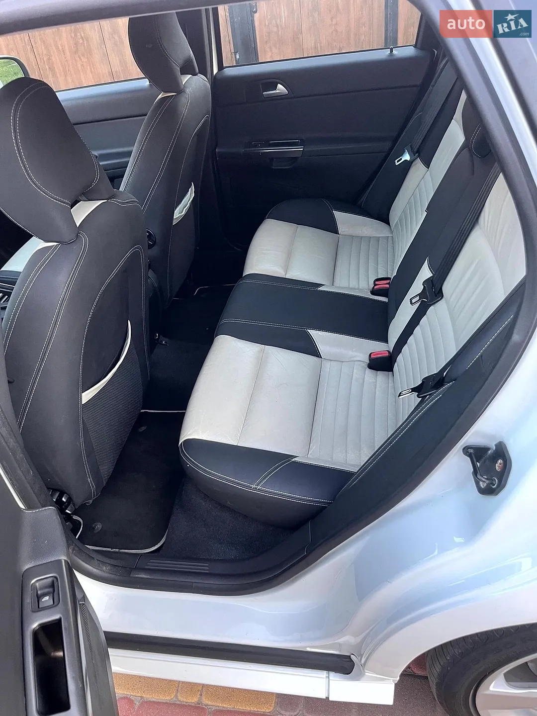 2012 Volvo V50 - мініатюра 17