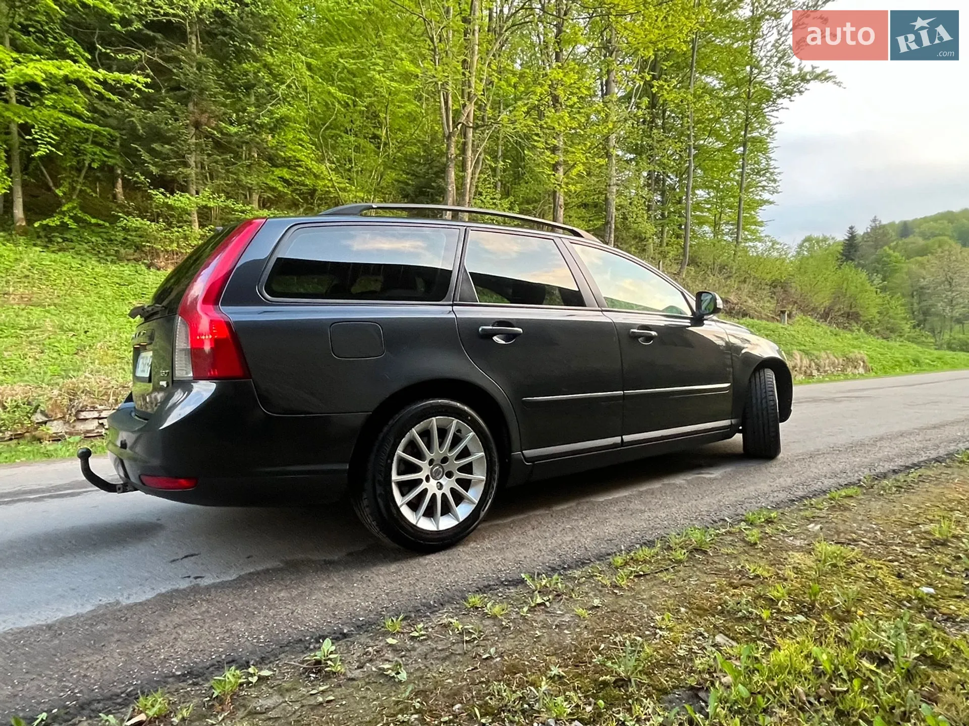 2010 Volvo V50 - мініатюра 3