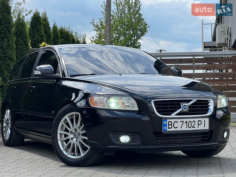 Volvo V50 2009