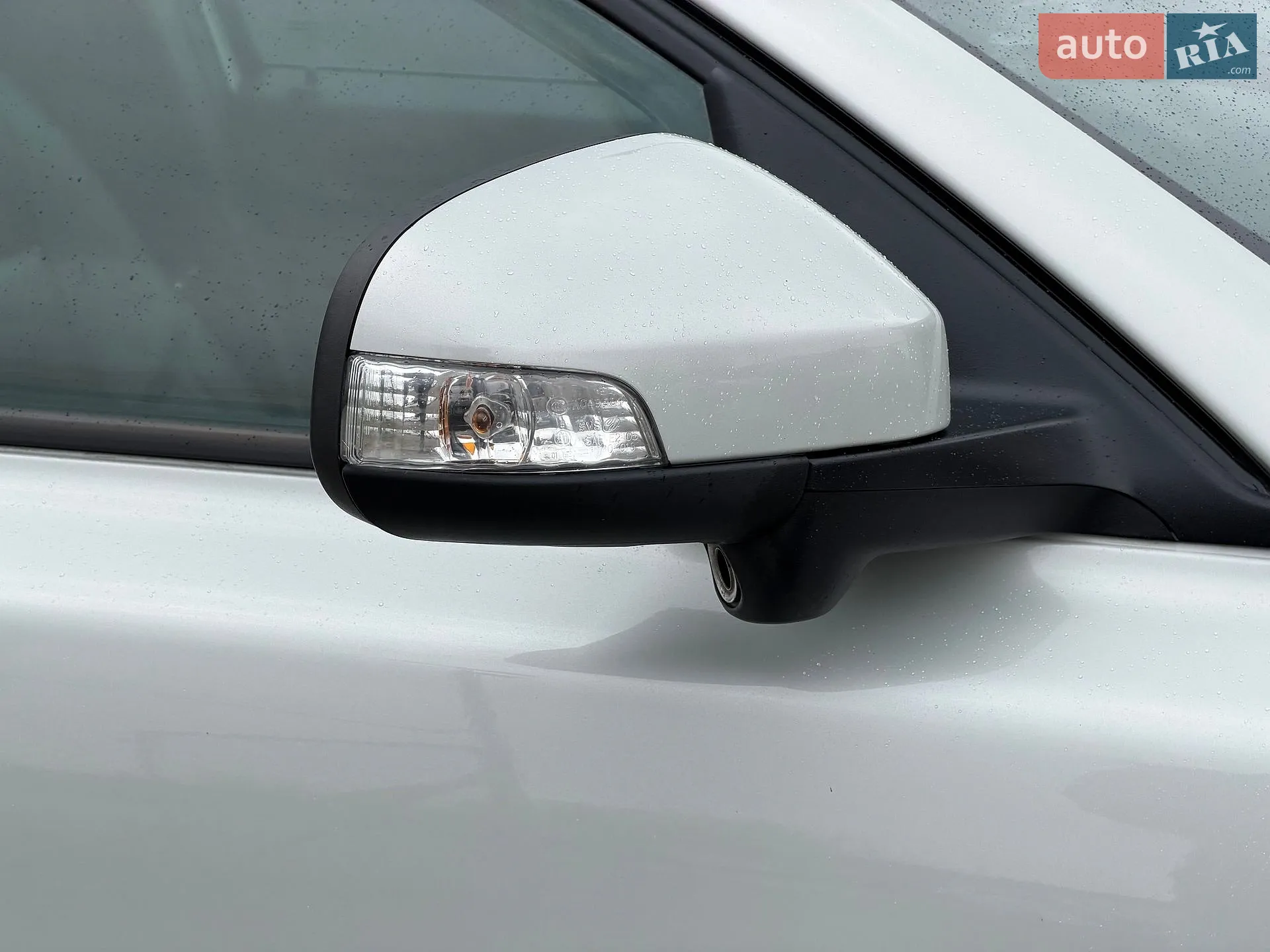 2011 Volvo V50 - мініатюра 17