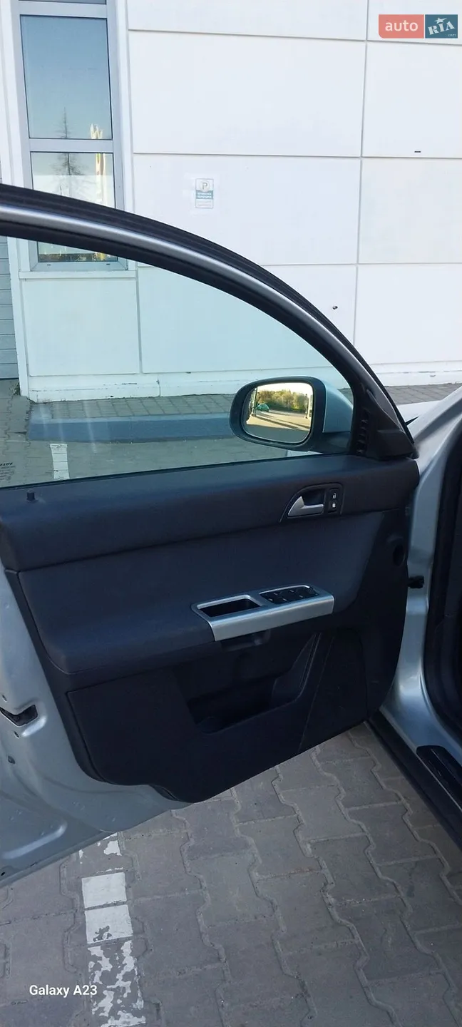 2010 Volvo V50 - мініатюра 5