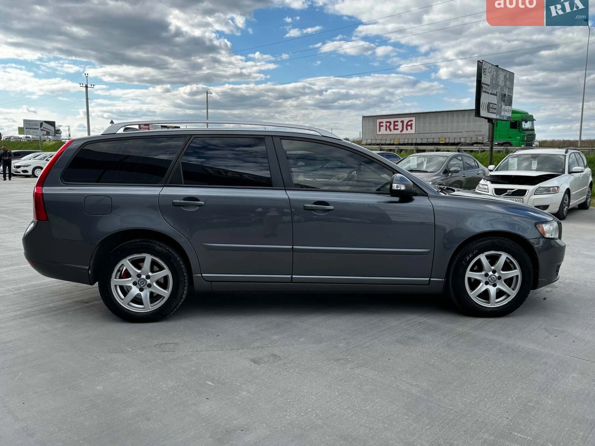 2011 Volvo V50 - мініатюра 10