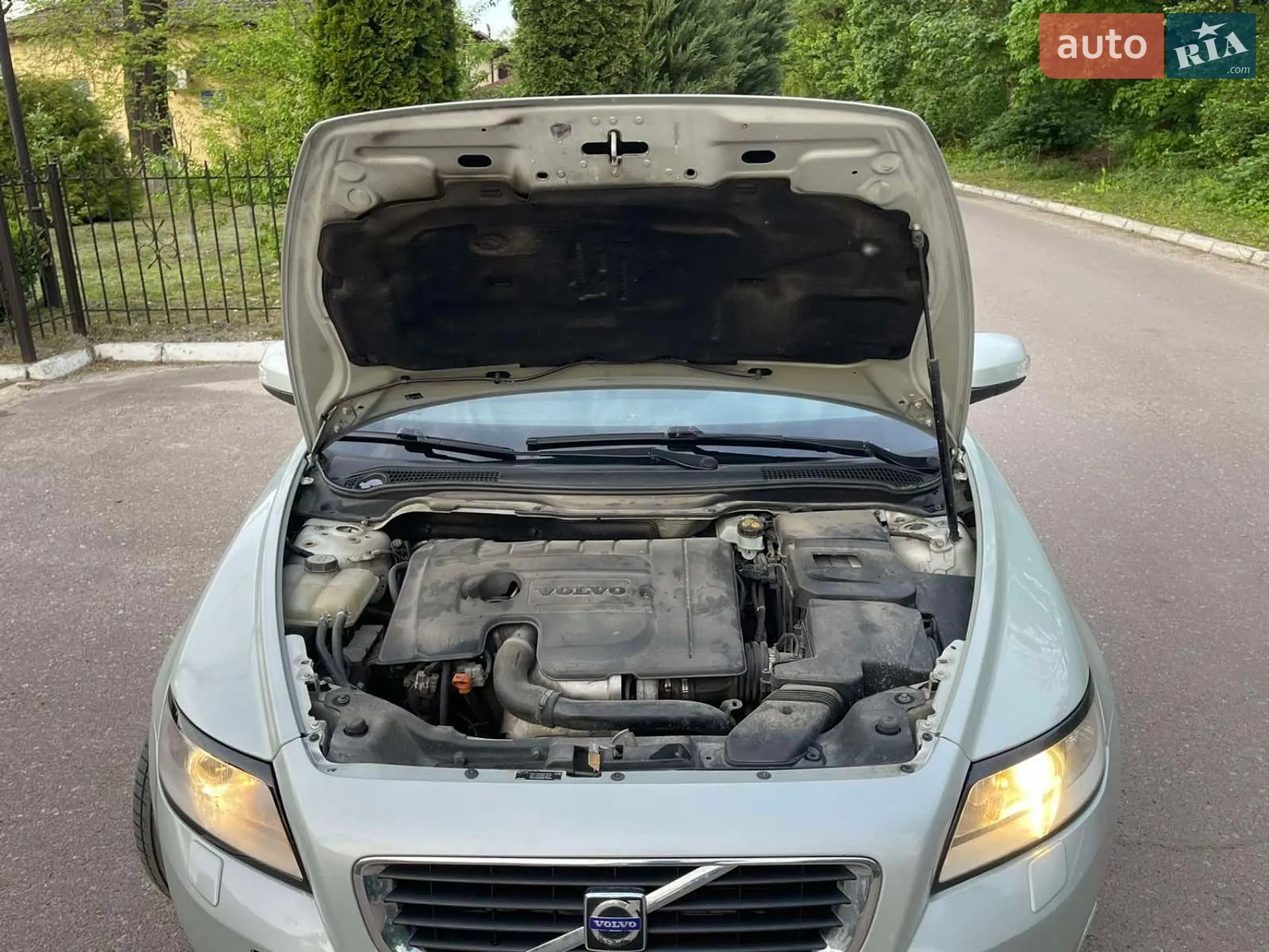 2010 Volvo V50 - мініатюра 23