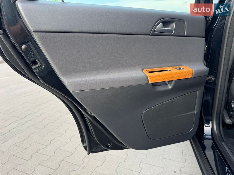Універсал Volvo V50 2010 в Білій Церкві