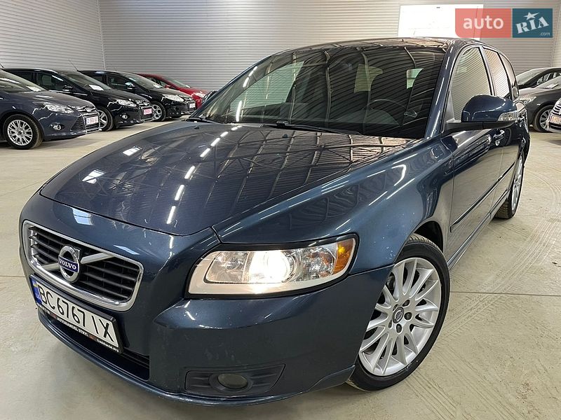 Volvo V50 2010