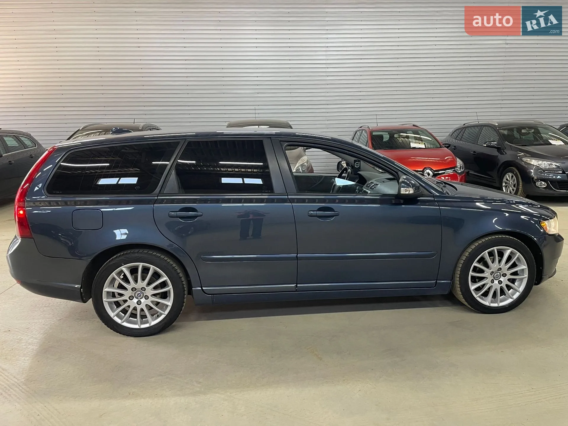 2010 Volvo V50 - мініатюра 4