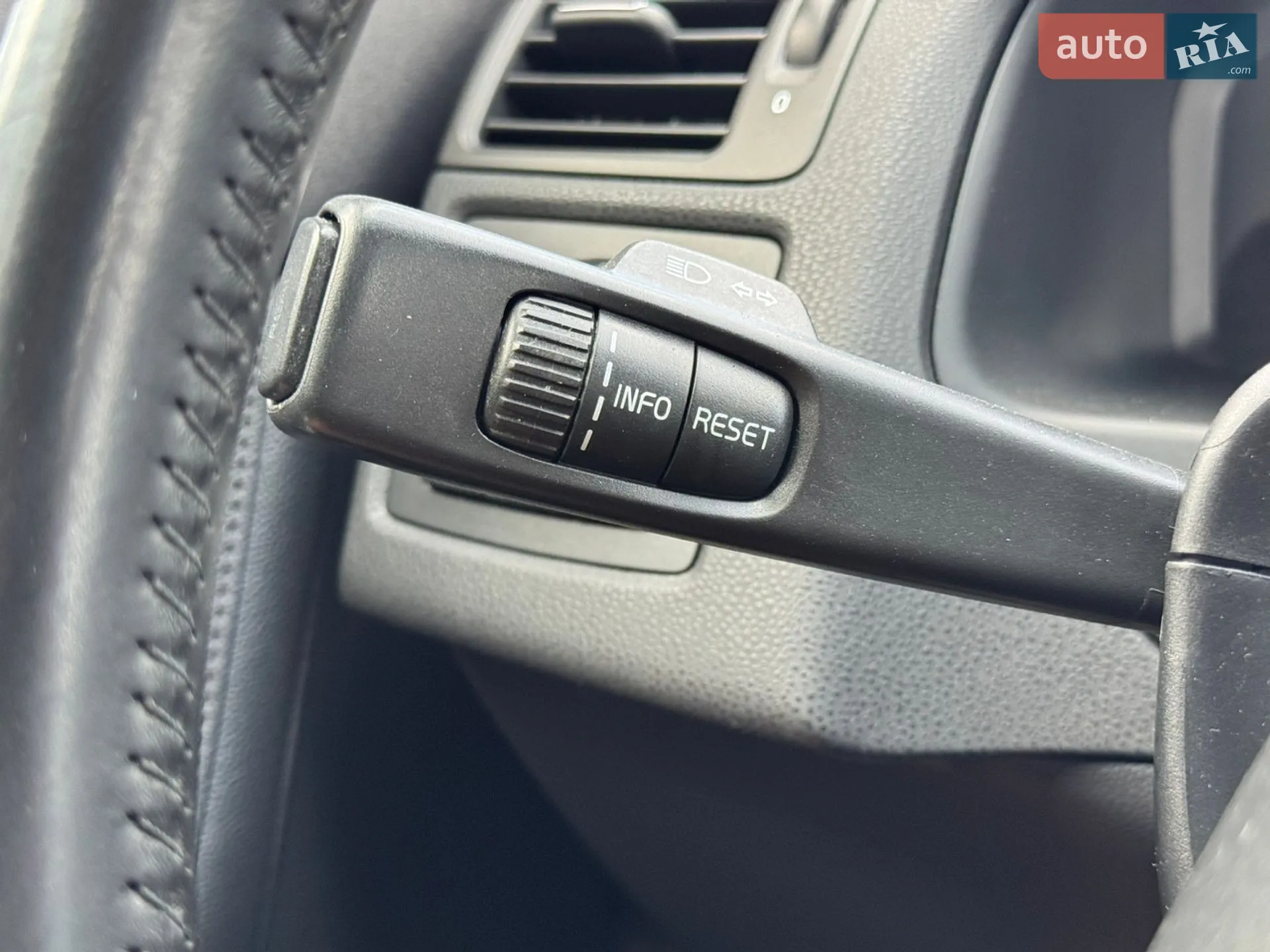 2011 Volvo V50 - мініатюра 46