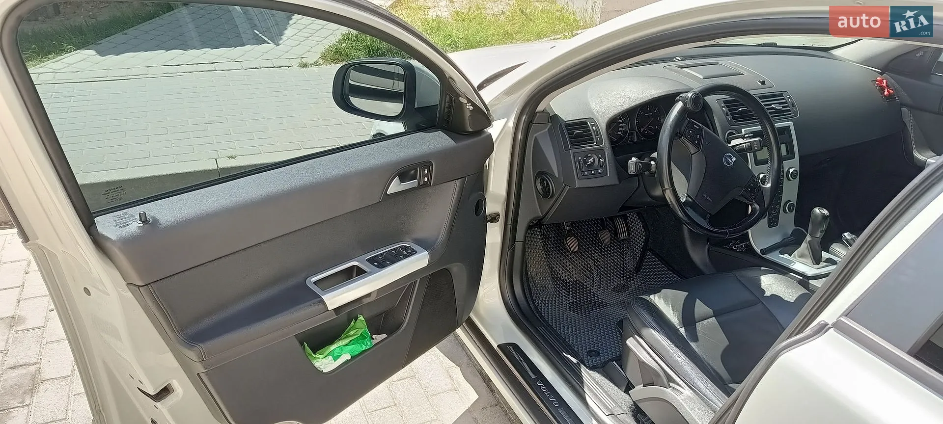 2011 Volvo V50 - мініатюра 18