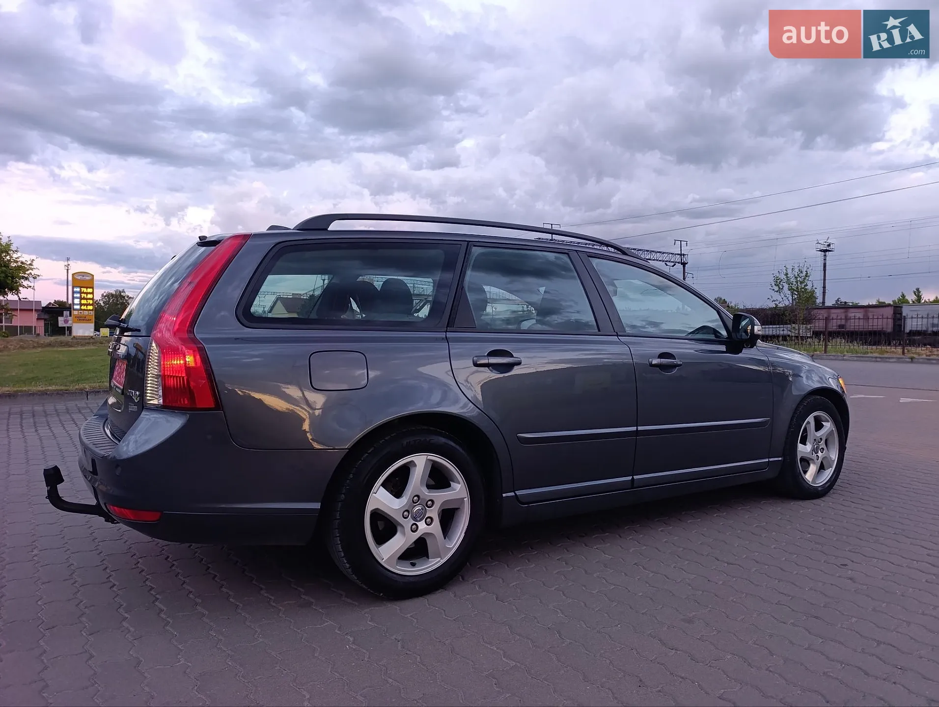 2011 Volvo V50 - мініатюра 10