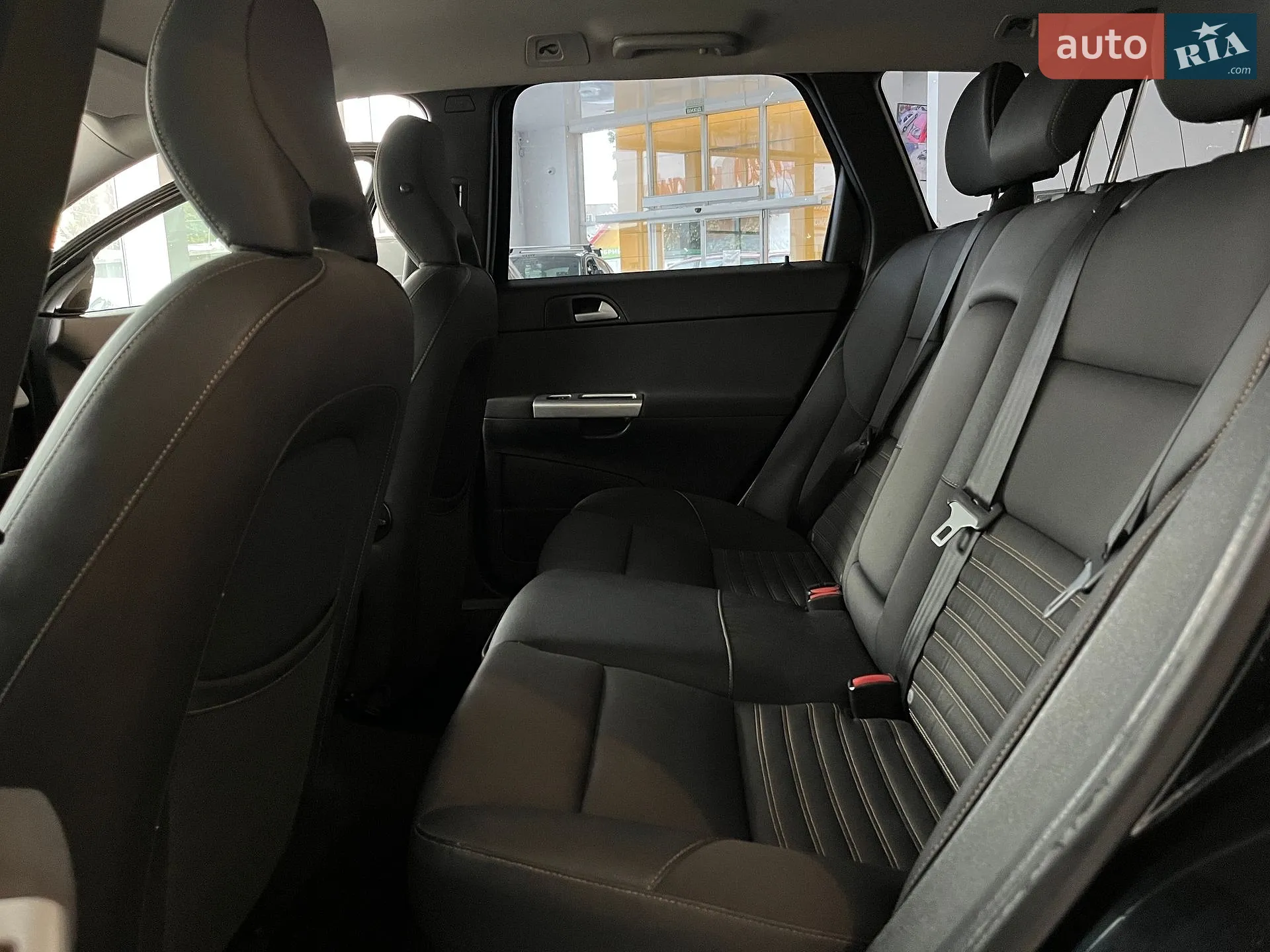 2010 Volvo V50 - мініатюра 20