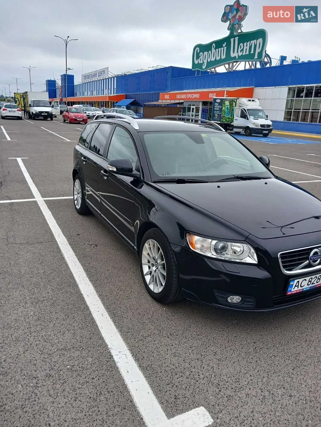 2011 Volvo V50 - мініатюра 3