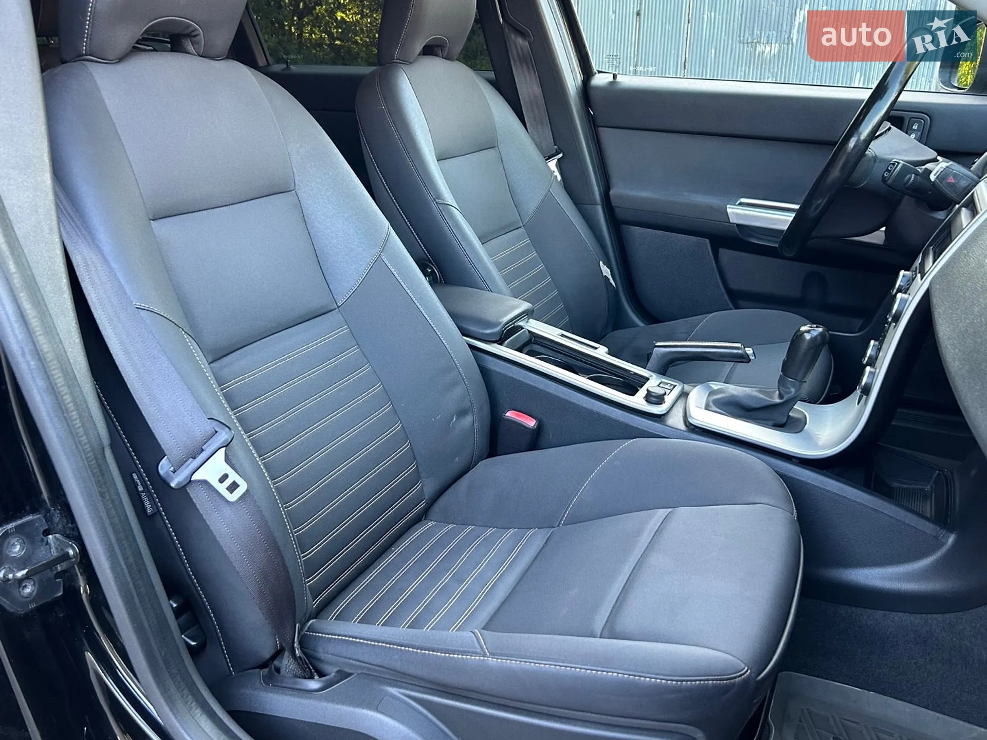 2010 Volvo V50 - мініатюра 13