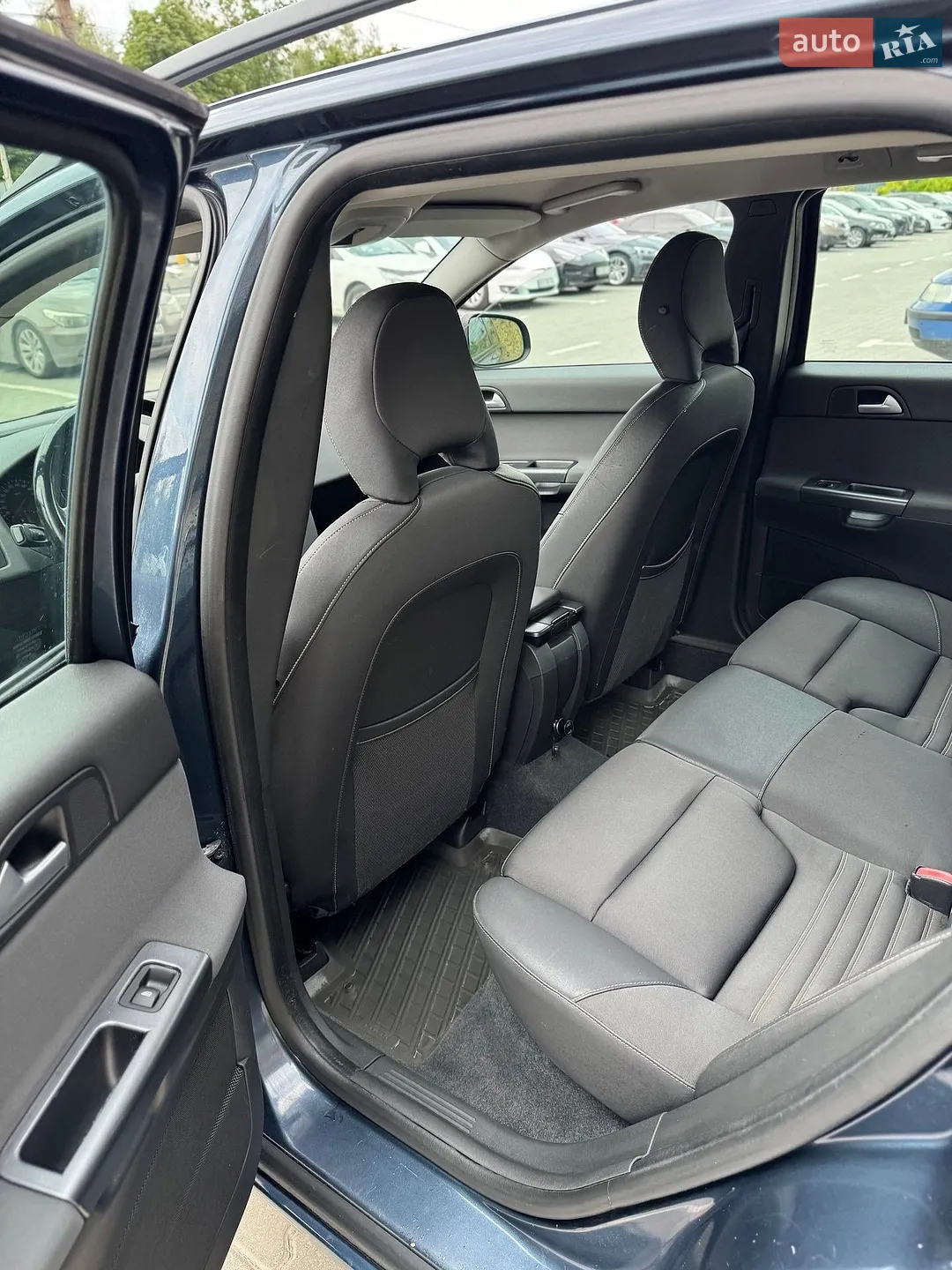 2010 Volvo V50 - мініатюра 20