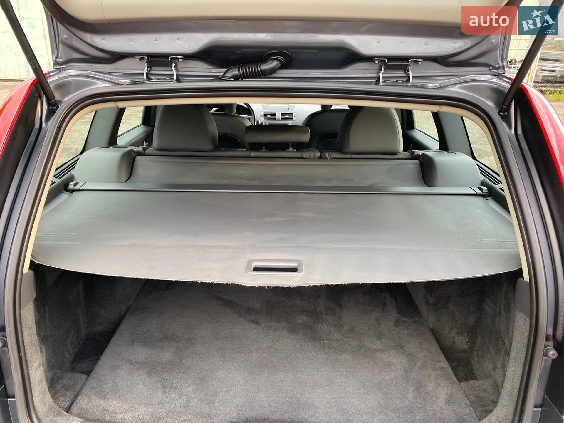 2010 Volvo V50 - мініатюра 28