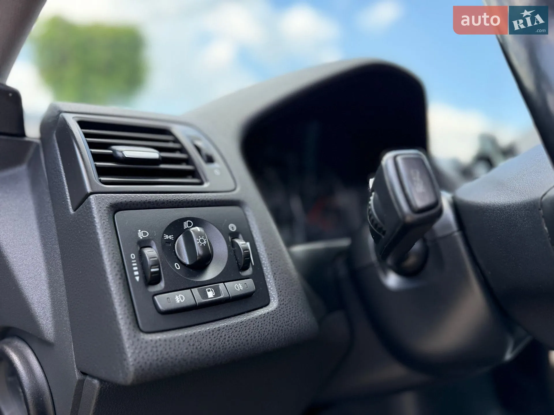 2010 Volvo V50 - мініатюра 15