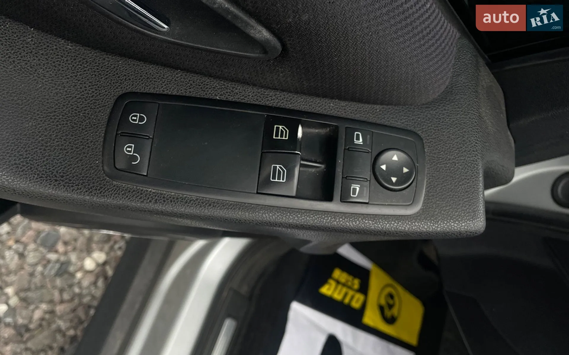 2010 Volvo V50 - мініатюра 13