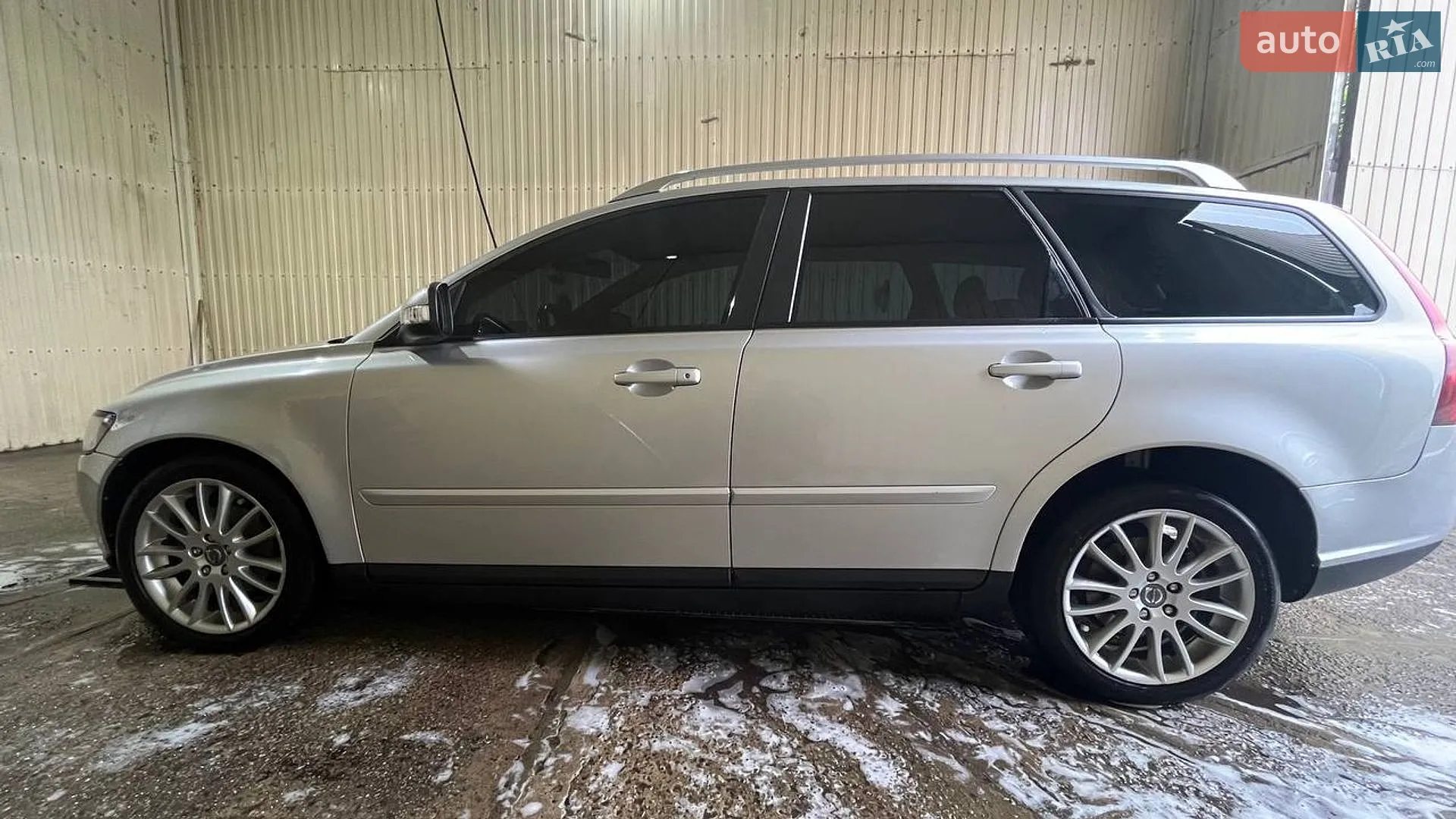2010 Volvo V50 - мініатюра 5