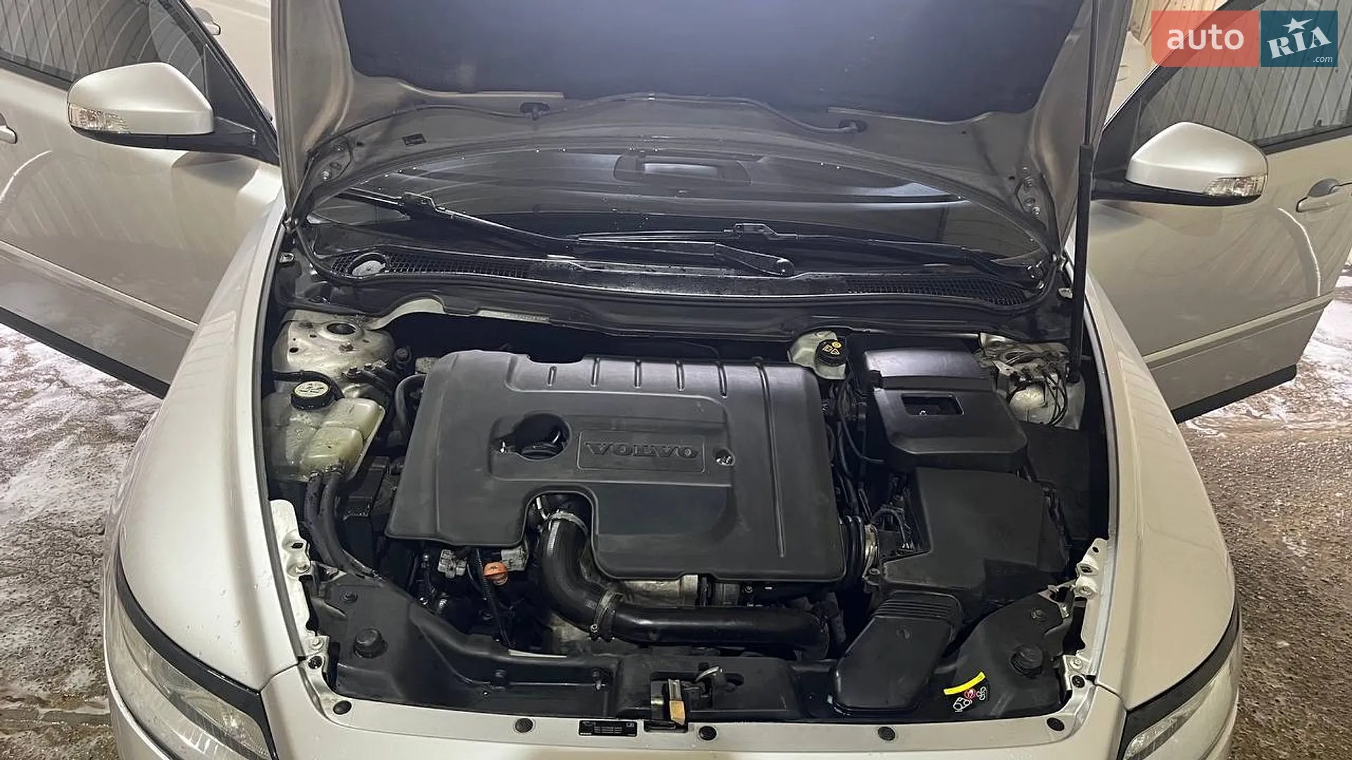 2010 Volvo V50 - мініатюра 13