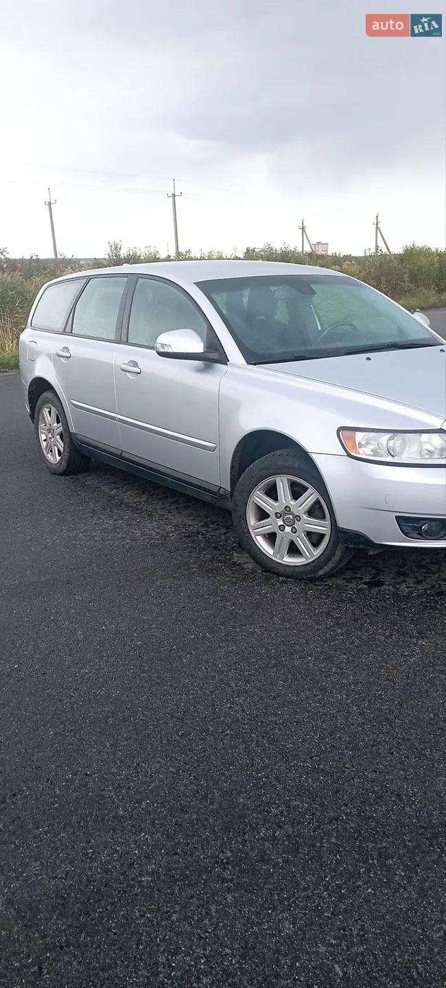 2010 Volvo V50 - мініатюра 2