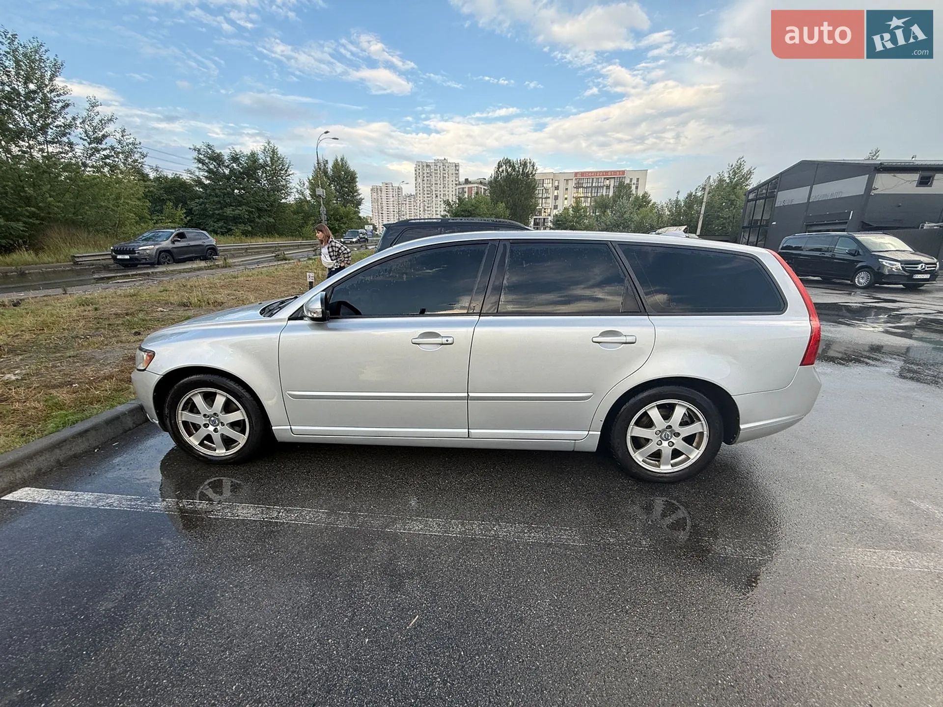 2011 Volvo V50 - мініатюра 5