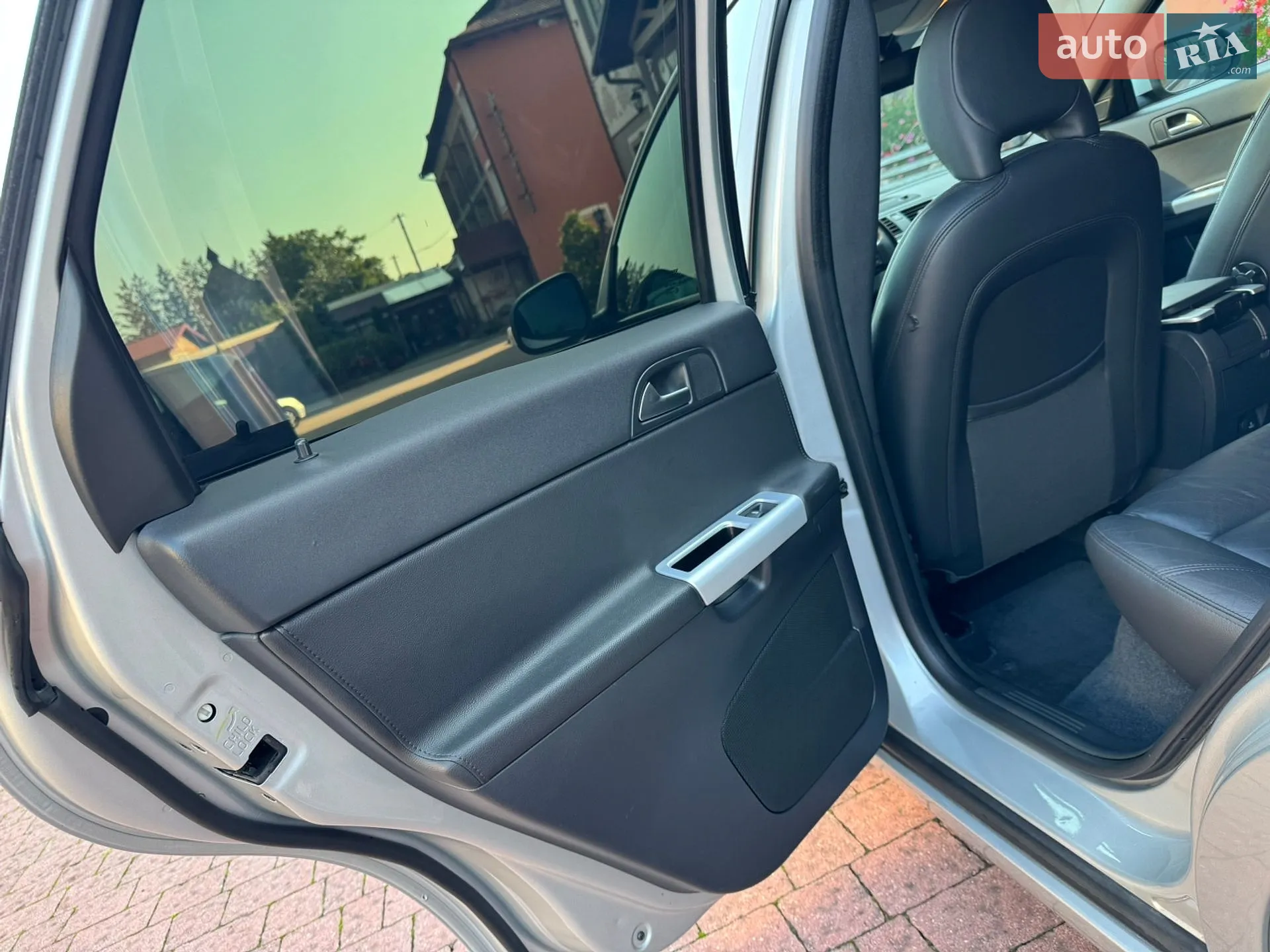 2012 Volvo V50 - мініатюра 79