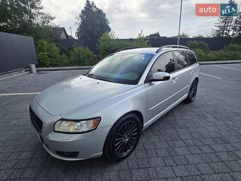 Volvo V50 2008