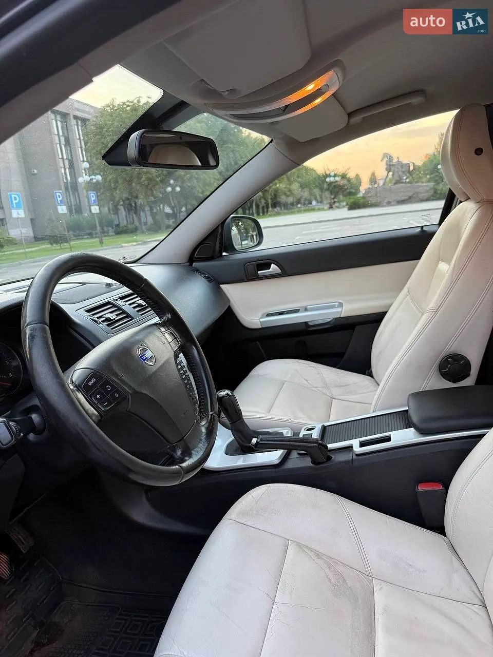 2011 Volvo V50 - мініатюра 17