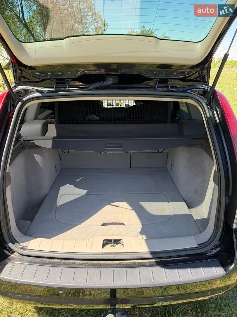 2010 Volvo V50 - мініатюра 10