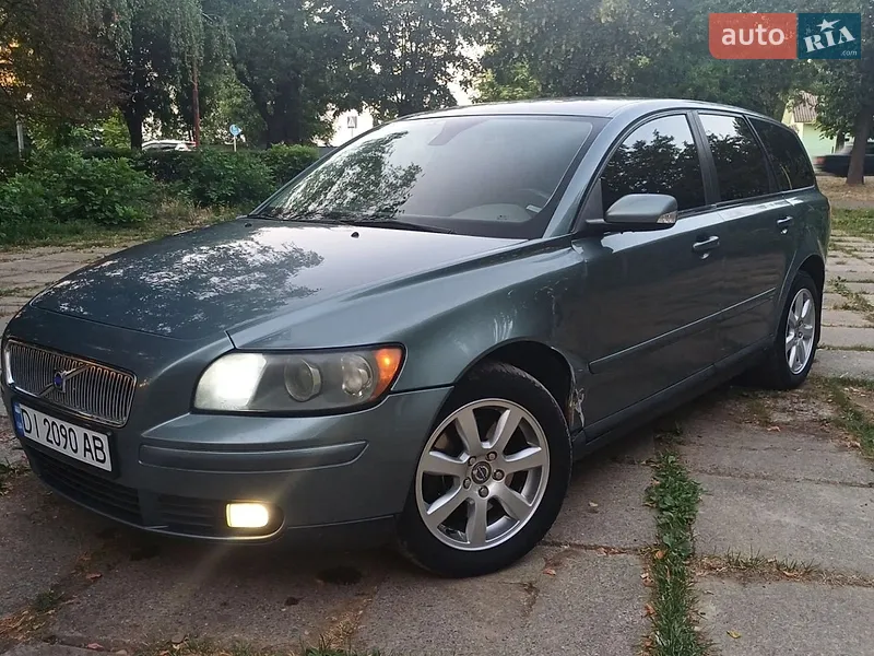 Volvo V50 2004
