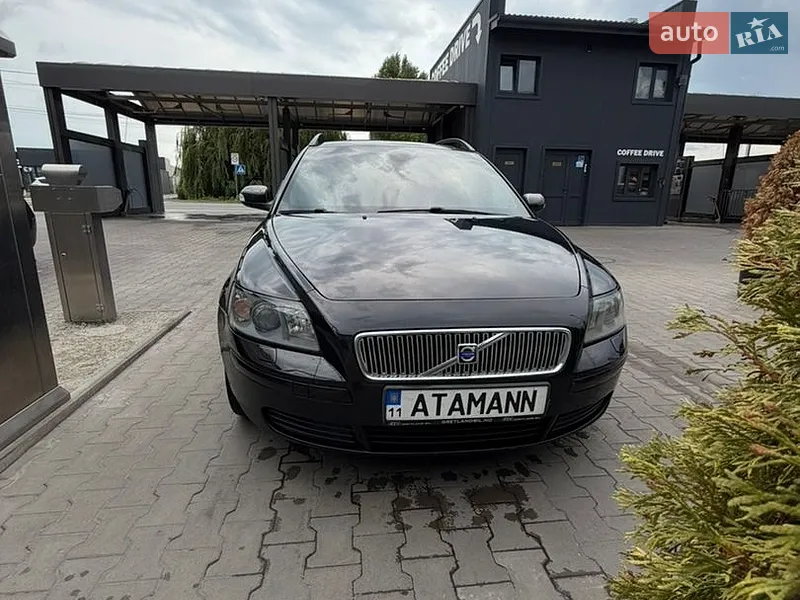 Volvo V50