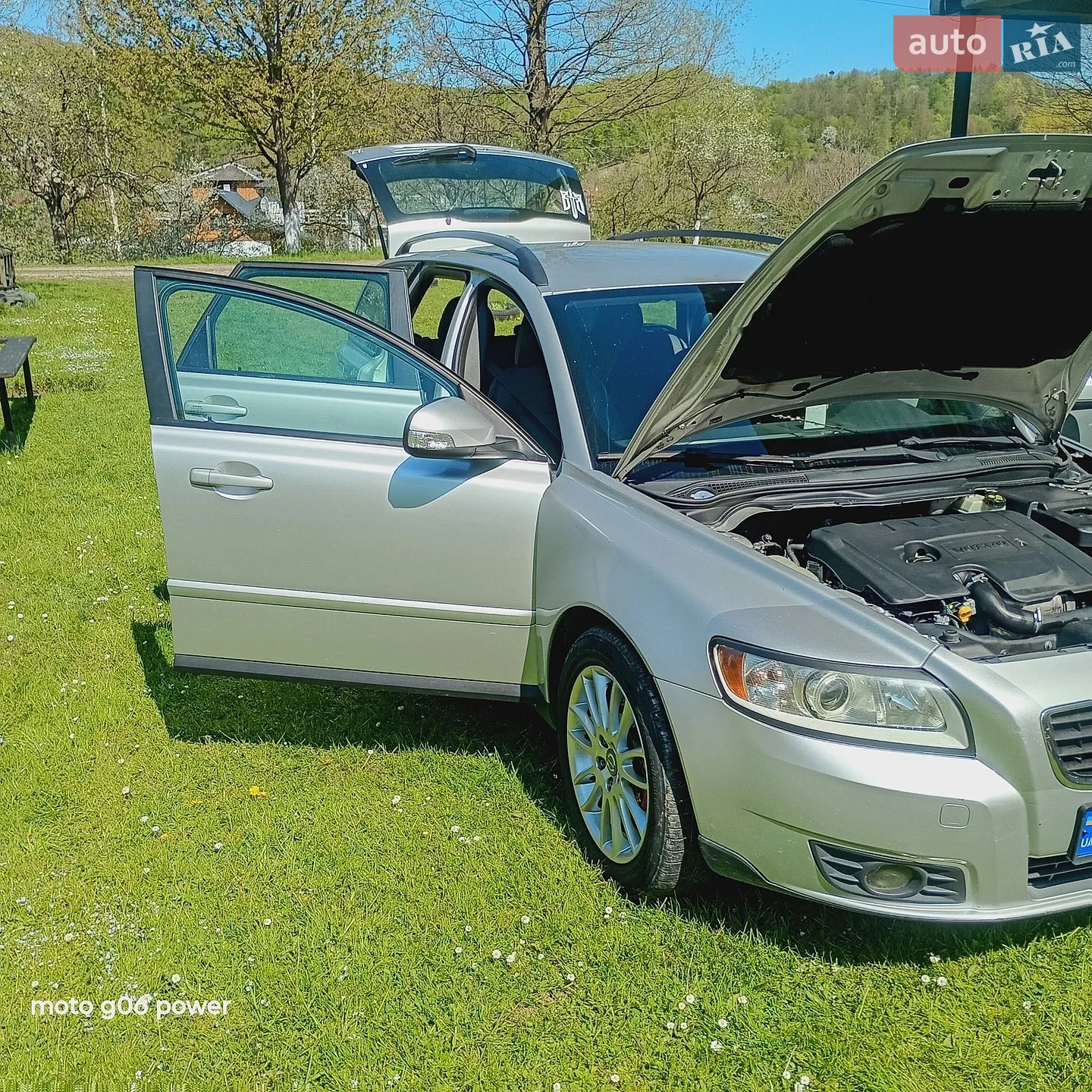 2010 Volvo V50 - фото 1