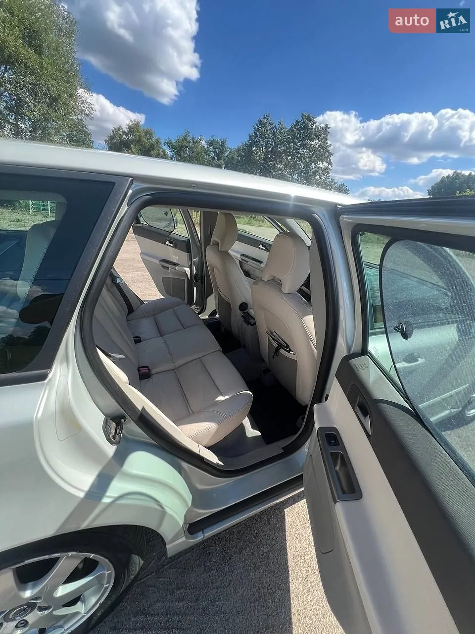 2010 Volvo V50 - мініатюра 26