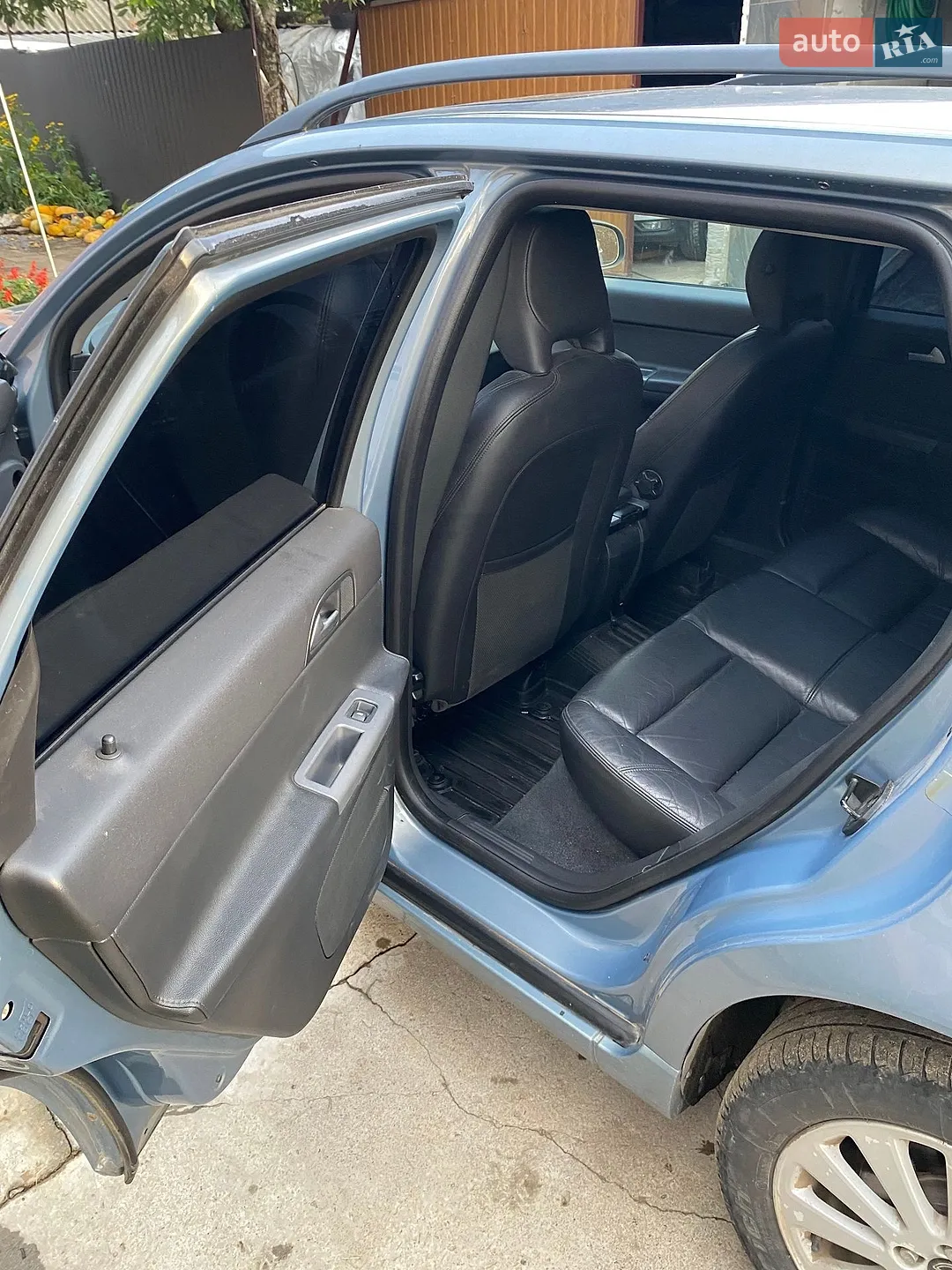 2011 Volvo V50 - мініатюра 3