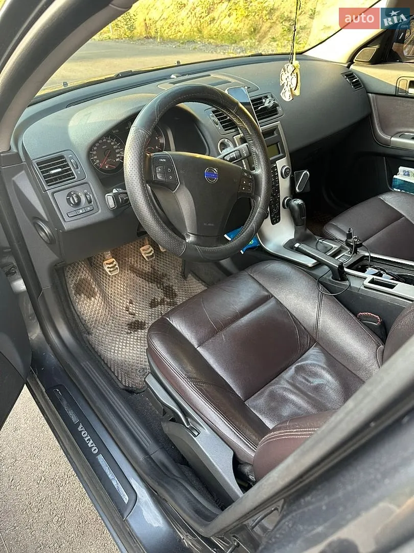 2011 Volvo V50 - мініатюра 10