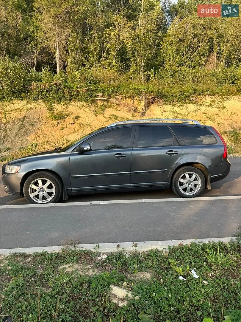 2011 Volvo V50 - мініатюра 3