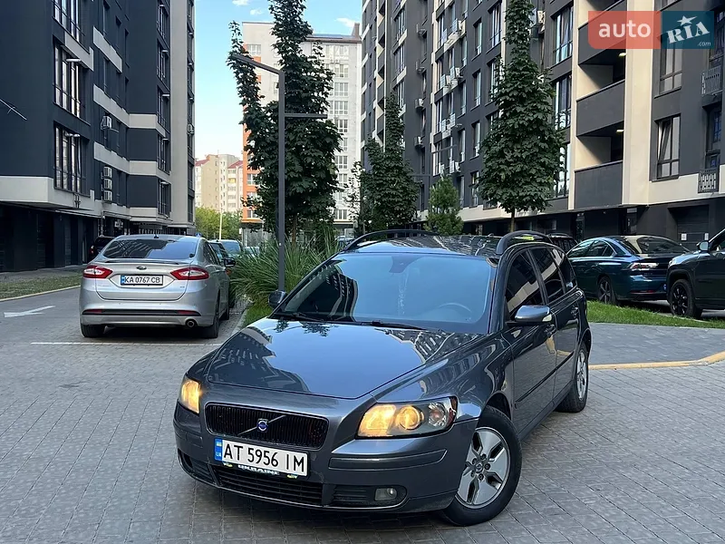 Volvo V50 2006