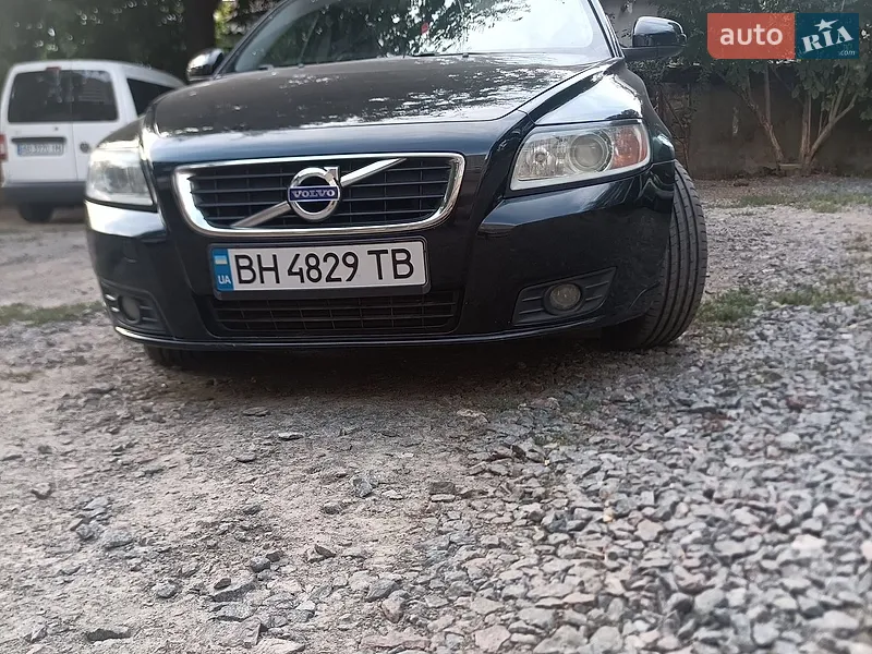 Volvo V50 2010