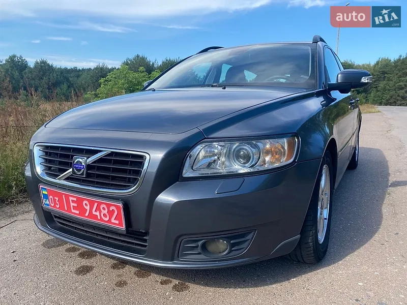 Volvo V50 2009