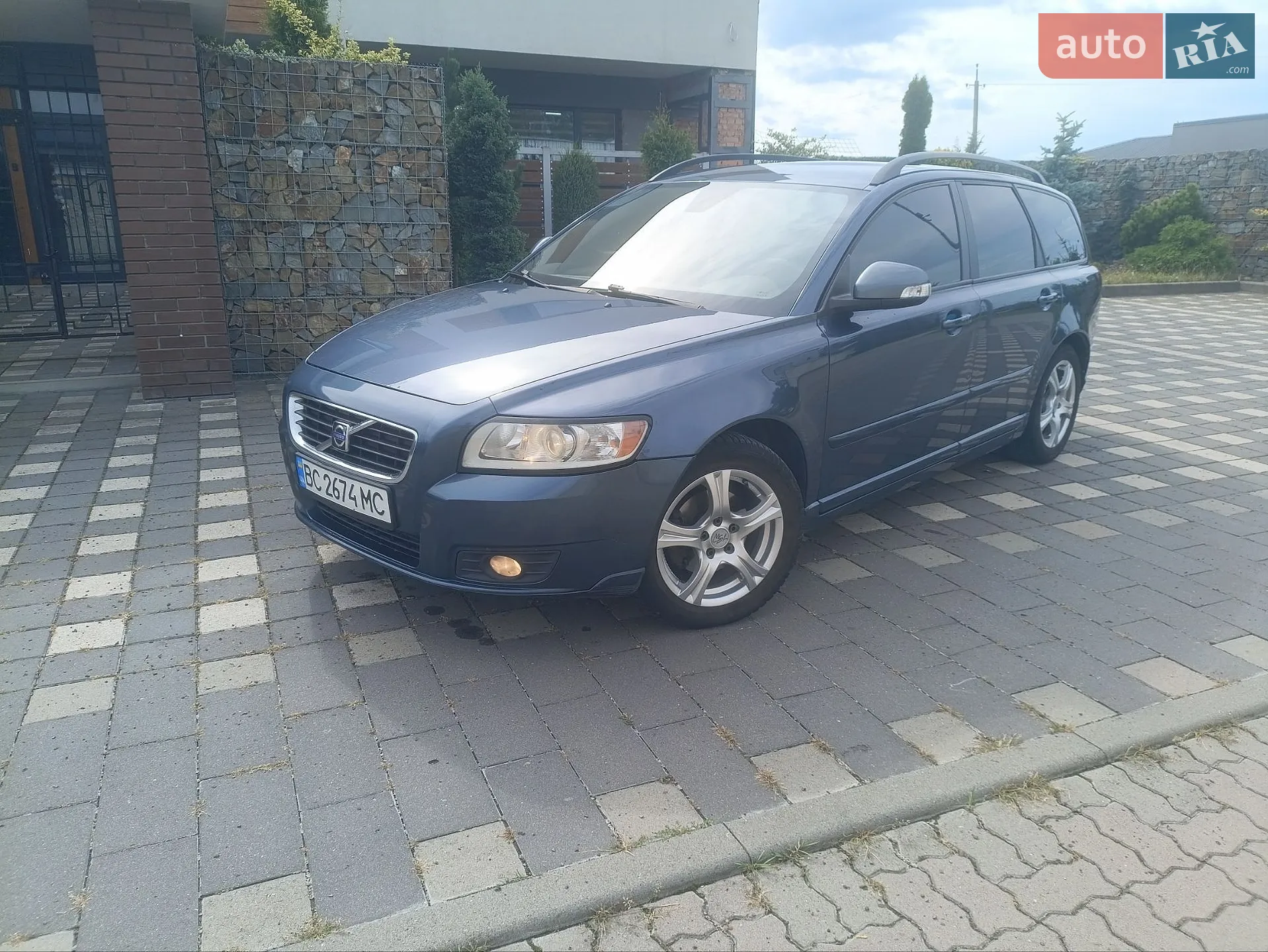 2010 Volvo V50 - фото 1