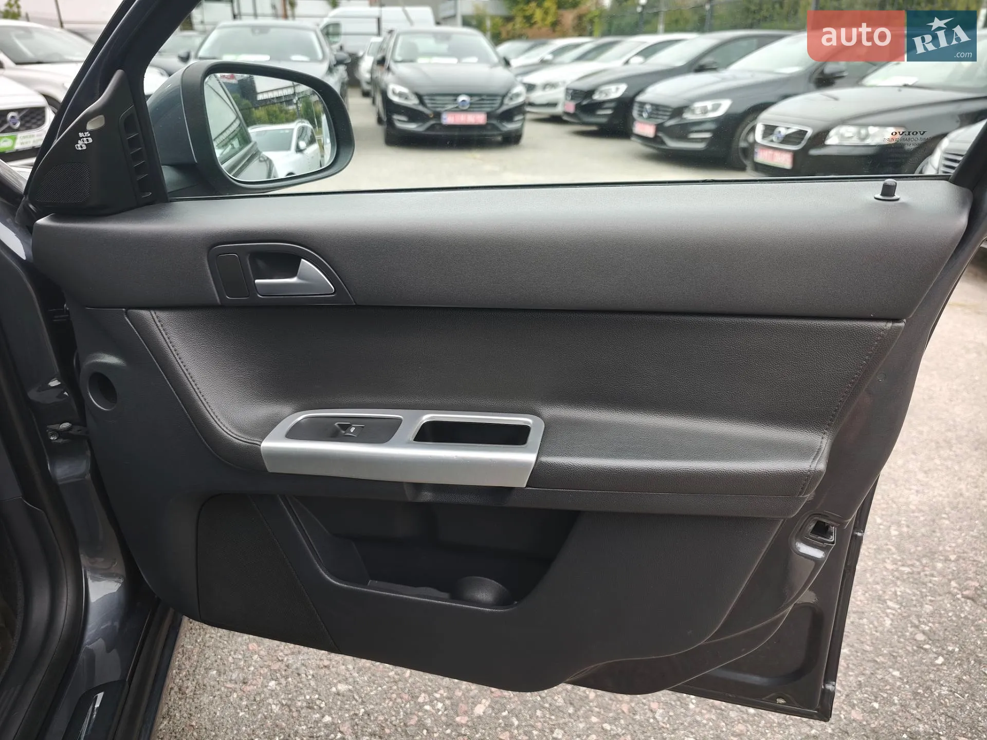 2010 Volvo V50 - мініатюра 22