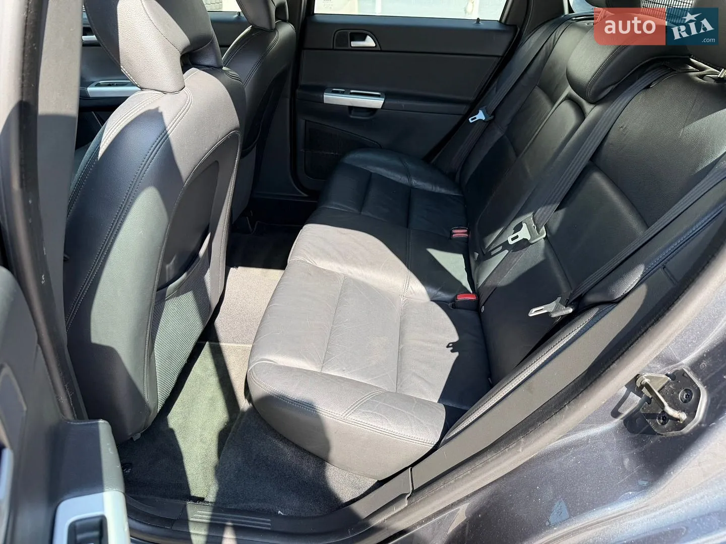 2010 Volvo V50 - мініатюра 14