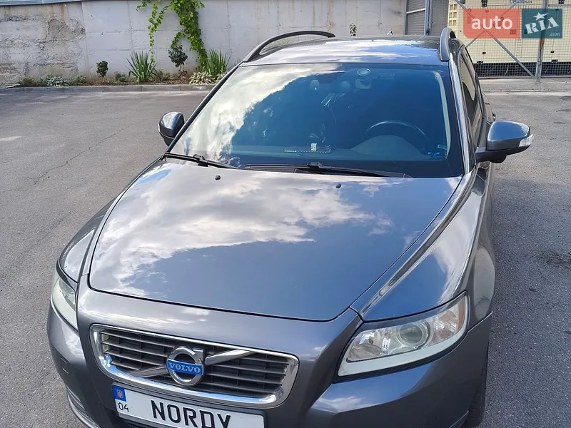 Volvo V50 2010