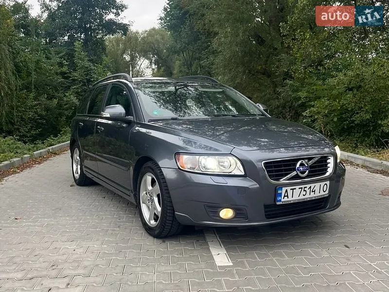 Volvo V50 2010