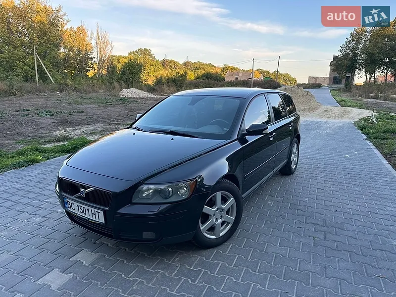 Volvo V50 2005