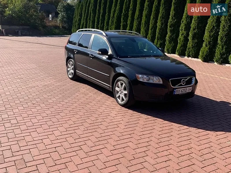 Volvo V50 2011